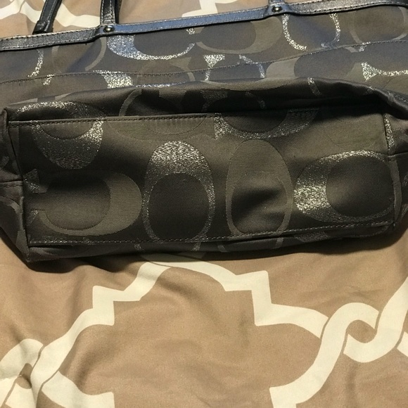 Coach Purse - Picture 3 of 4